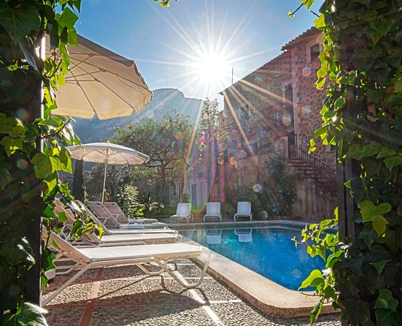 Hotel Y Apartamentos Des Puig Deia