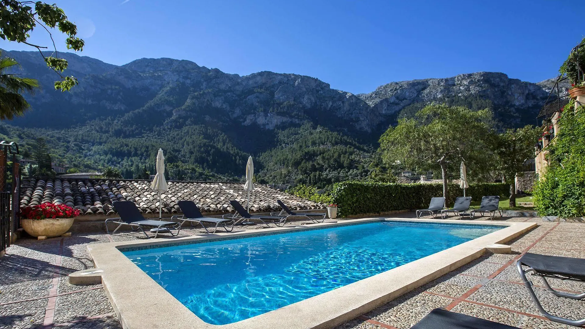 Hotel y Apartamentos DES PUIG Deià  España