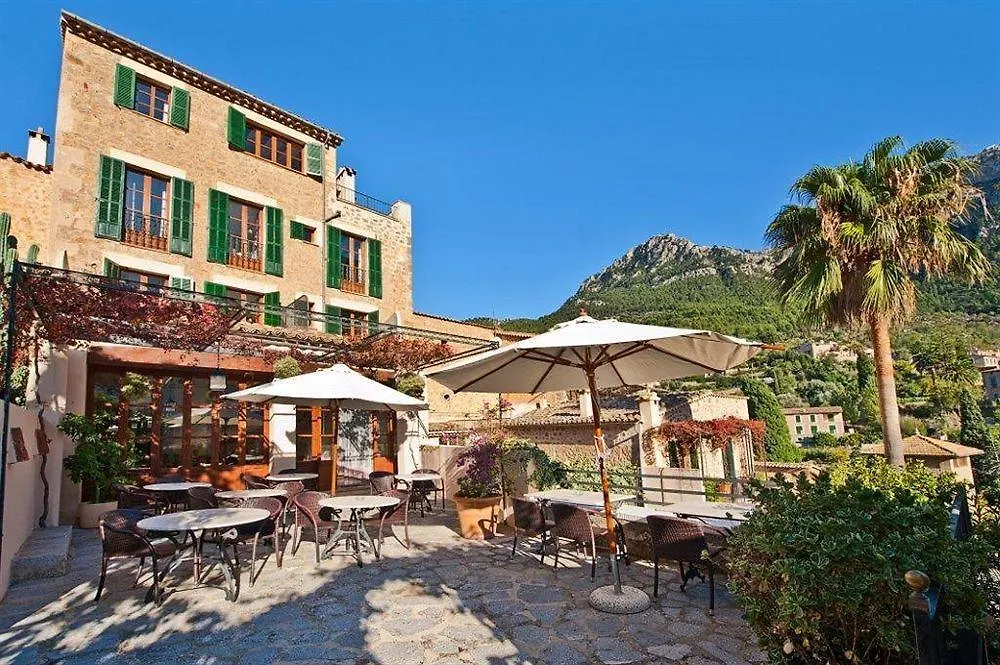 Hotel Y Apartamentos Des Puig Deia 4*,  Spain