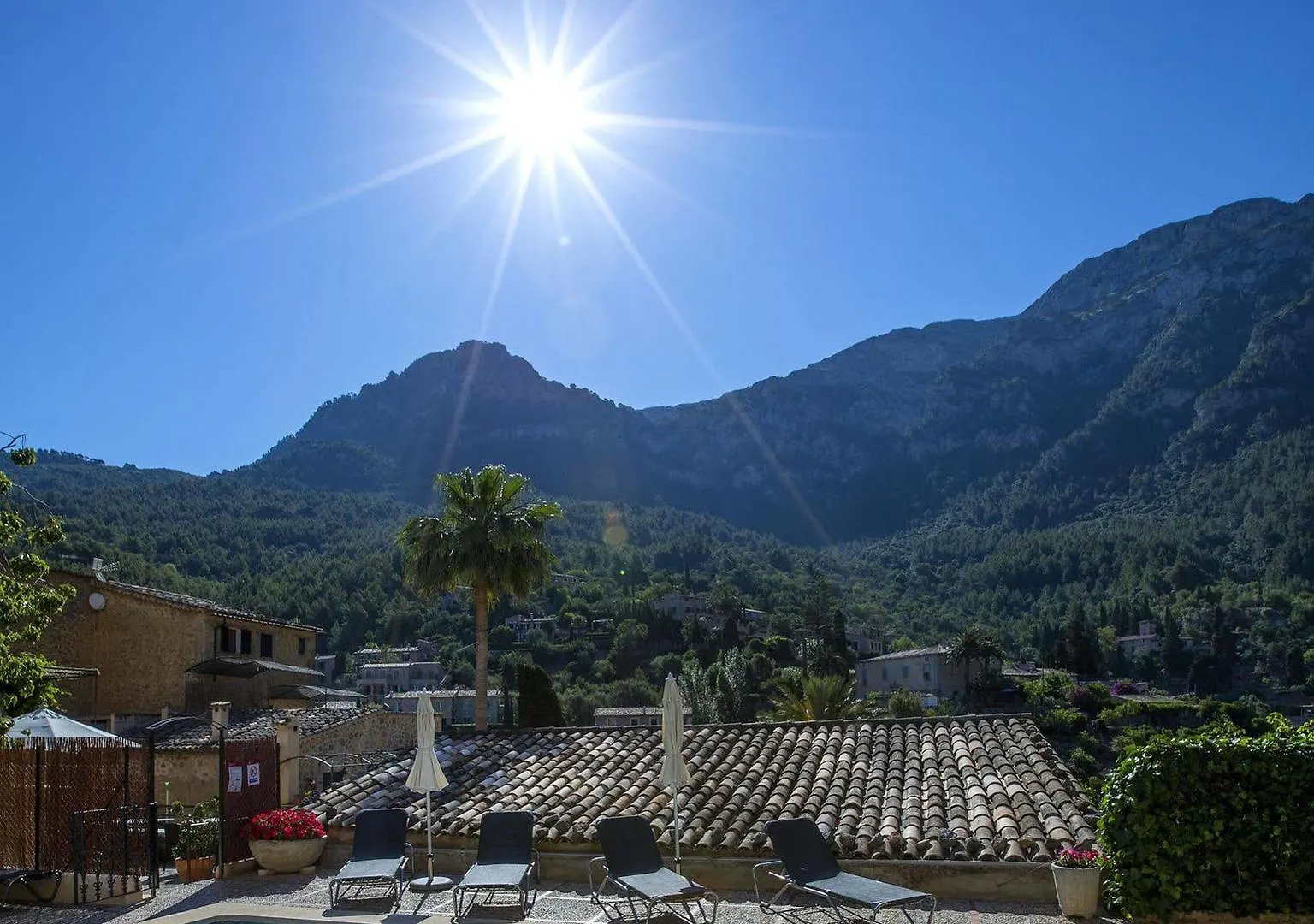 Hotel Y Apartamentos Des Puig Deia